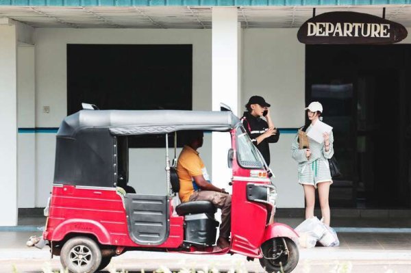 鸿运配资 《小伙小妹换游记》开新地图 风情海岛遇上烟火青岛