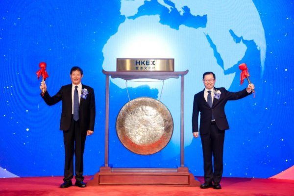 摩根策酪 双登股份港交所挂牌: AIDC储能第一股启航, 锚定千亿新蓝海